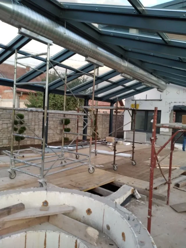 Montaža staklenog krova na čeličnoj konstrukciji, Glass HR